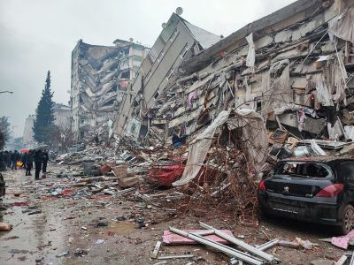 Σεισμός στην τουρκία - Εικόνα από την καταστροφή